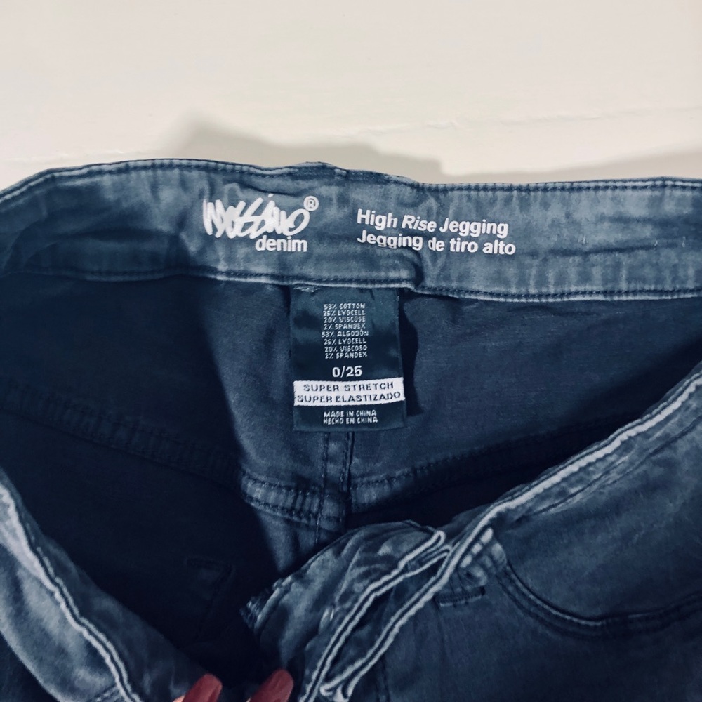 Mossimo High Rise Jegging - Picture 5 of 5
